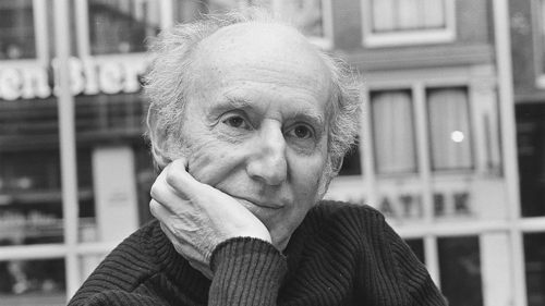 Leo Vroman bij Athenaeum Boekhandel, 1985. Foto Ewoud de Kat